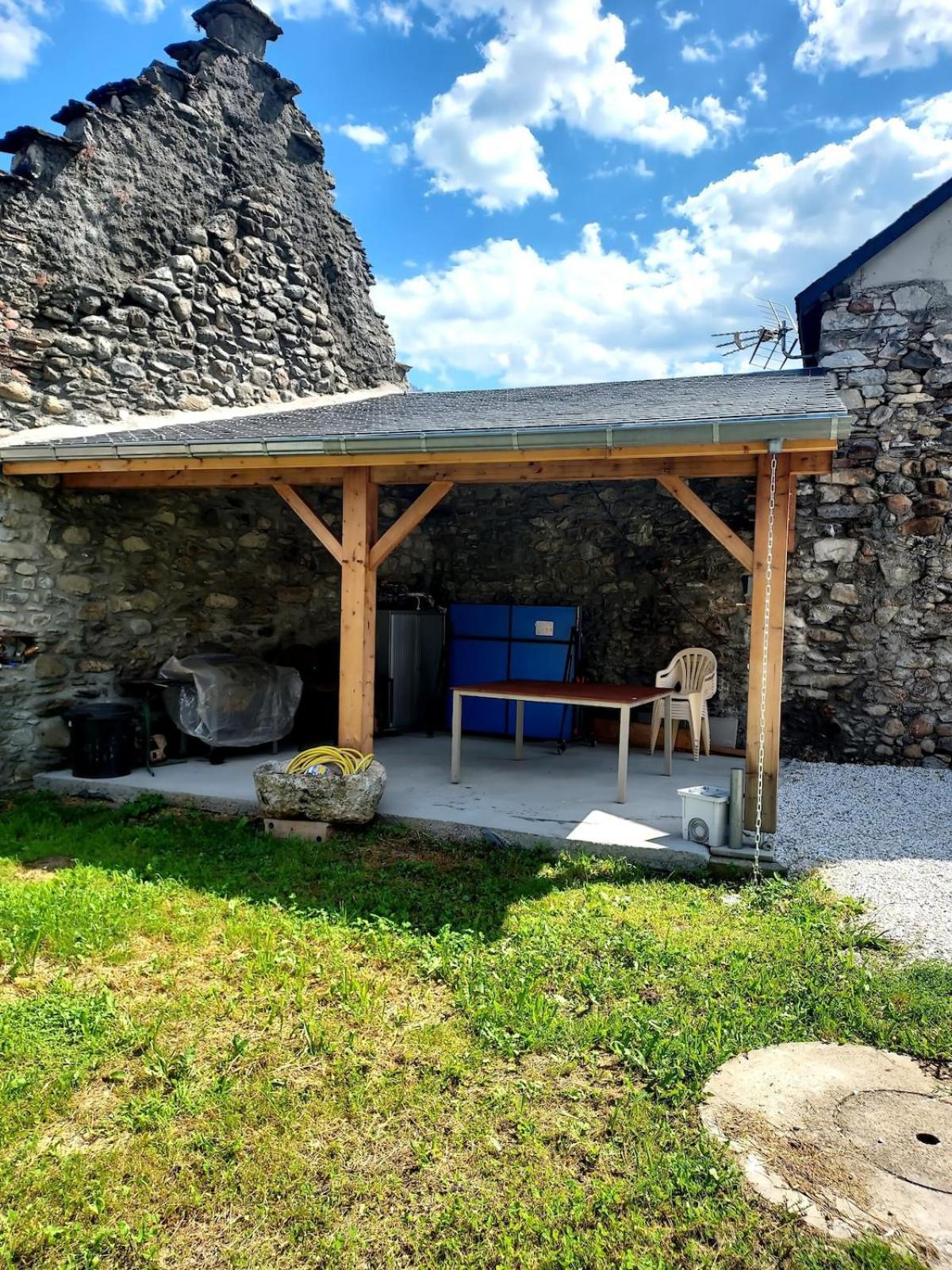Maison De Village Au Pied Des Pyrenees Marignac  Εξωτερικό φωτογραφία